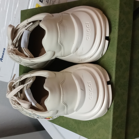 Gucci - Picture 4 of 4